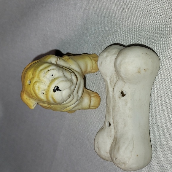 Vintage Puppy Dog With Bone Salt & Pepper Shaker Set - Picture 7 of 8